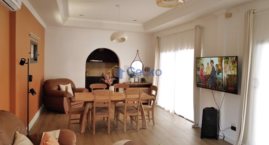 For rent 3 bedrooms house in East Pattaya, Pattaya