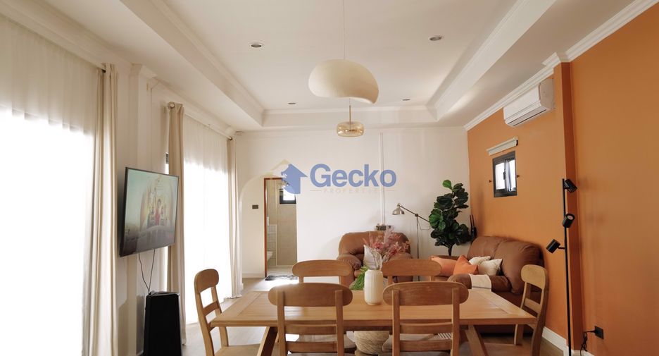 For rent 3 bedrooms house in East Pattaya, Pattaya