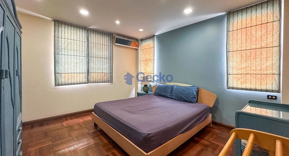 For rent and for sale 3 bedrooms house in Bang Lamung, Chonburi