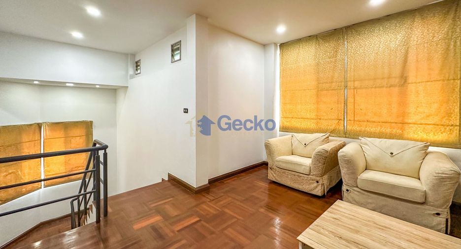 For rent and for sale 3 bedrooms house in Bang Lamung, Chonburi