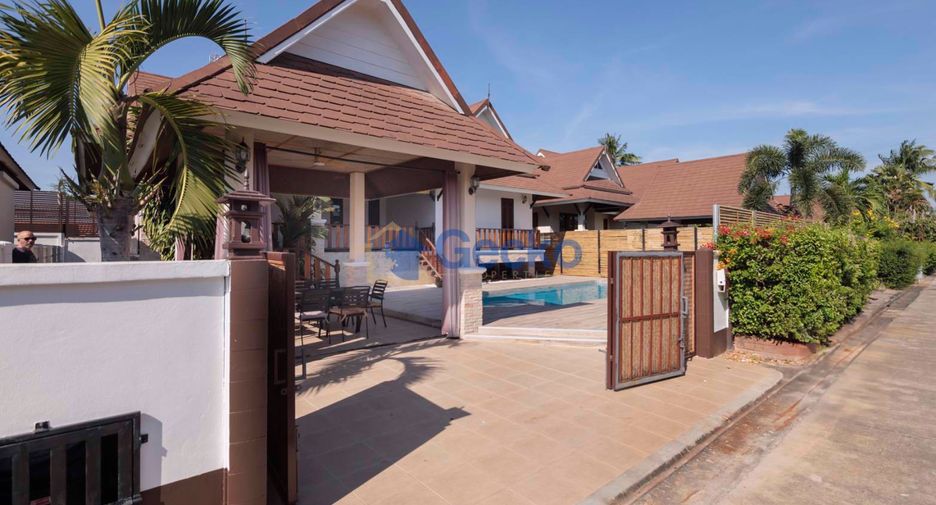 For sale 3 bedrooms house in East Pattaya, Pattaya