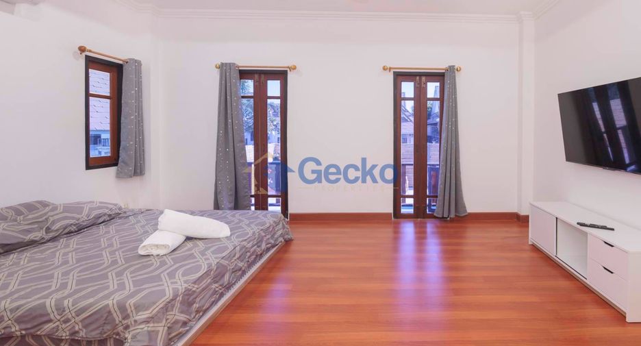 For sale 3 bedrooms house in East Pattaya, Pattaya