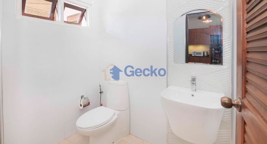 For sale 3 bedrooms house in East Pattaya, Pattaya