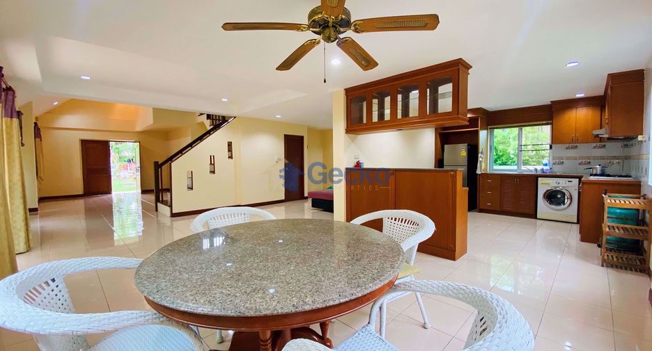 Haus zur Miete mit 4 Zimmer in Bang Lamung, Chonburi