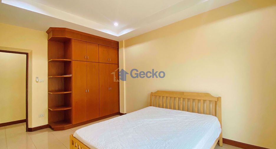 Haus zur Miete mit 4 Zimmer in Bang Lamung, Chonburi
