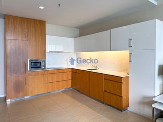 For sale 3 ベッドルーム condo in Bang Lamung, Chonburi