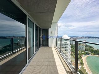 For sale 3 ベッドルーム condo in Bang Lamung, Chonburi