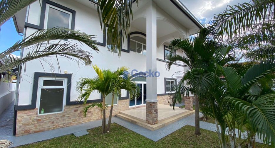 For sale 4 ベッドルーム house in East Pattaya, Pattaya