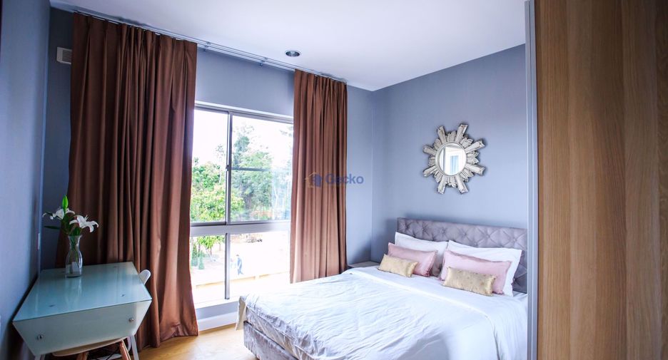 For rent 4 bedrooms house in East Pattaya, Pattaya