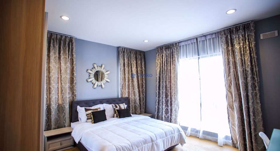 For rent 4 bedrooms house in East Pattaya, Pattaya