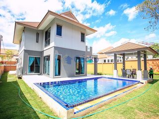 À louer 4 chambres maison à Bang Lamung, Chonburi