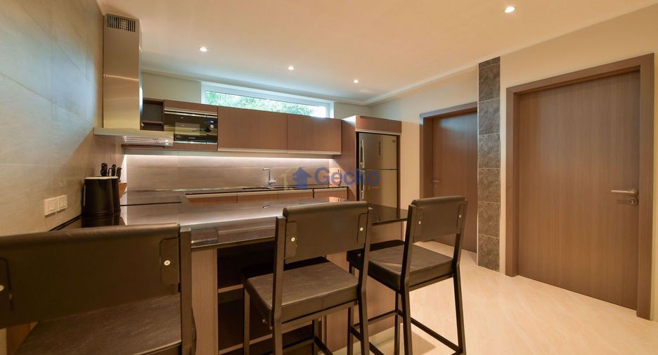 Haus zur Miete und zum Kauf mit 5 Zimmer in South Pattaya, Pattaya