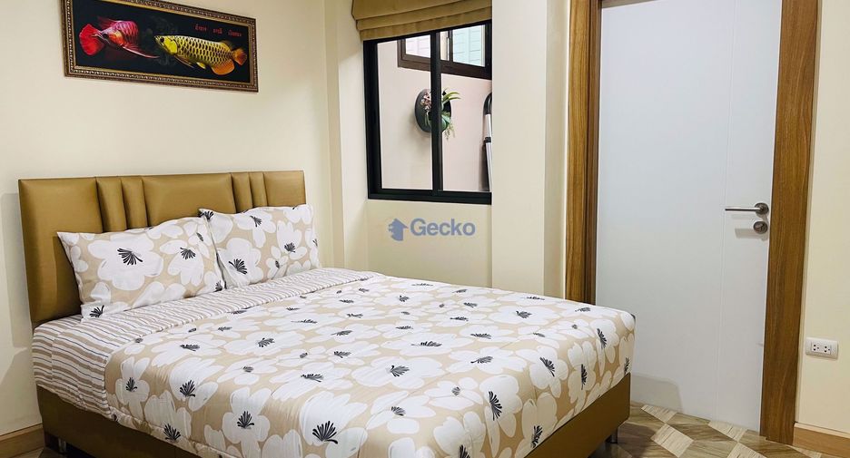 For sale 4 bedrooms house in East Pattaya, Pattaya