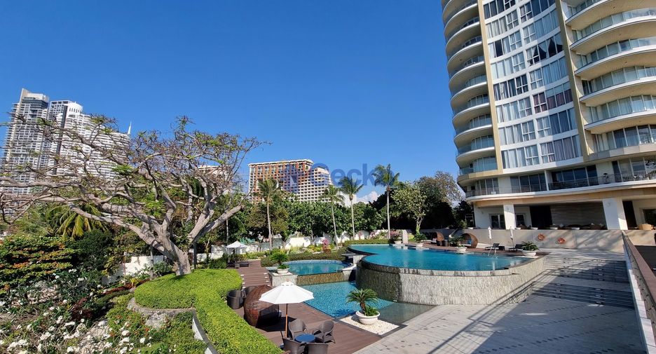 For sale 4 bedrooms condo in North Pattaya, Pattaya