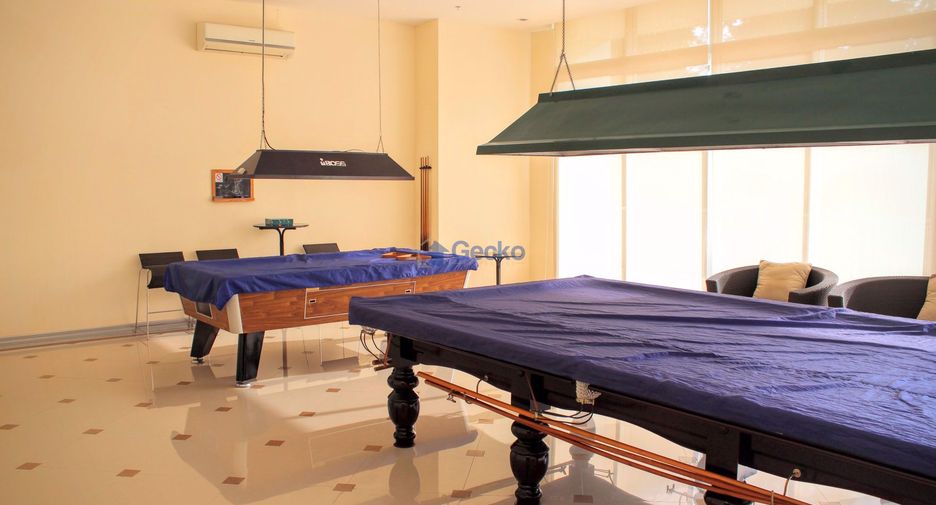 For sale 4 bedrooms condo in North Pattaya, Pattaya