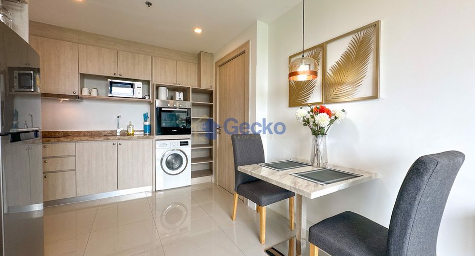 For sale 1 bed condo in Pratumnak, Pattaya