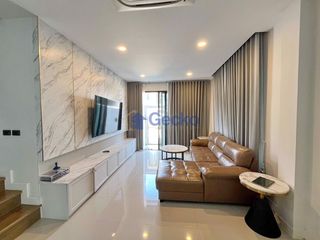 À louer 3 chambres maison à Bang Lamung, Chonburi