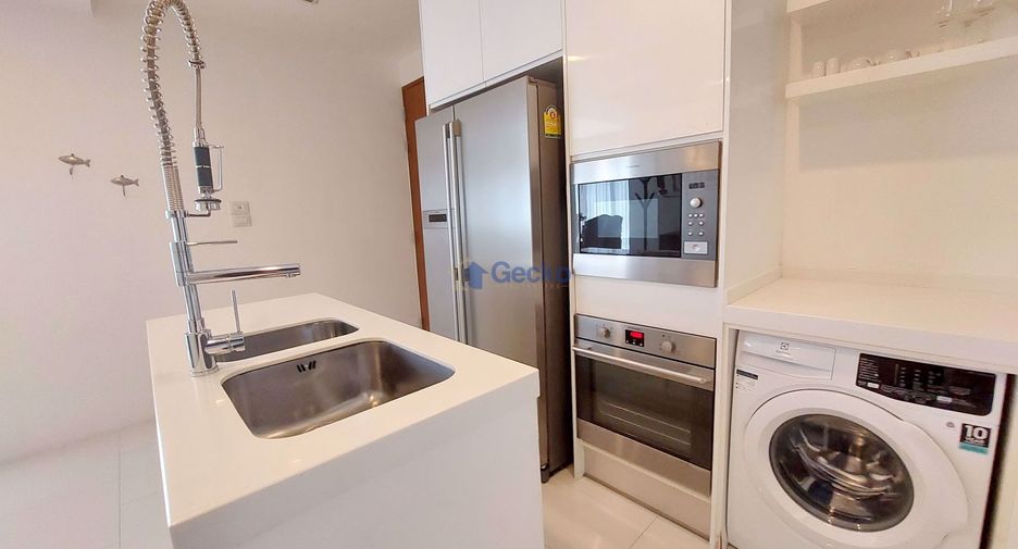 For sale 3 bedrooms condo in North Pattaya, Pattaya