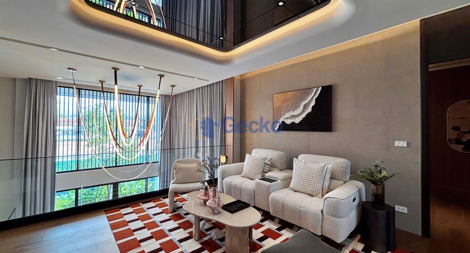 For sale 4 bedrooms house in East Pattaya, Pattaya