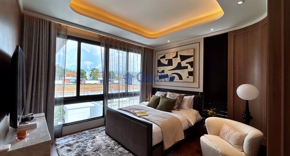 For sale 4 bedrooms house in East Pattaya, Pattaya