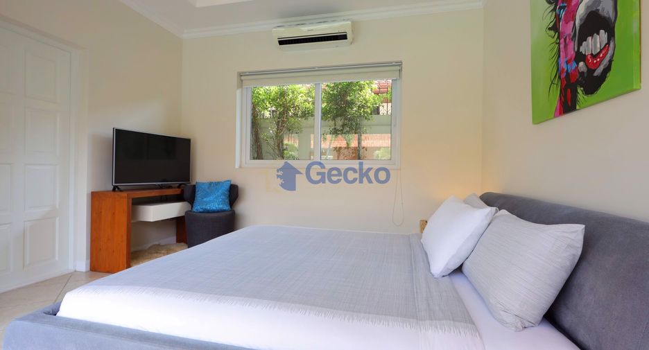 Casa en alquiler de 6 habitaciones en Jomtien, Pattaya