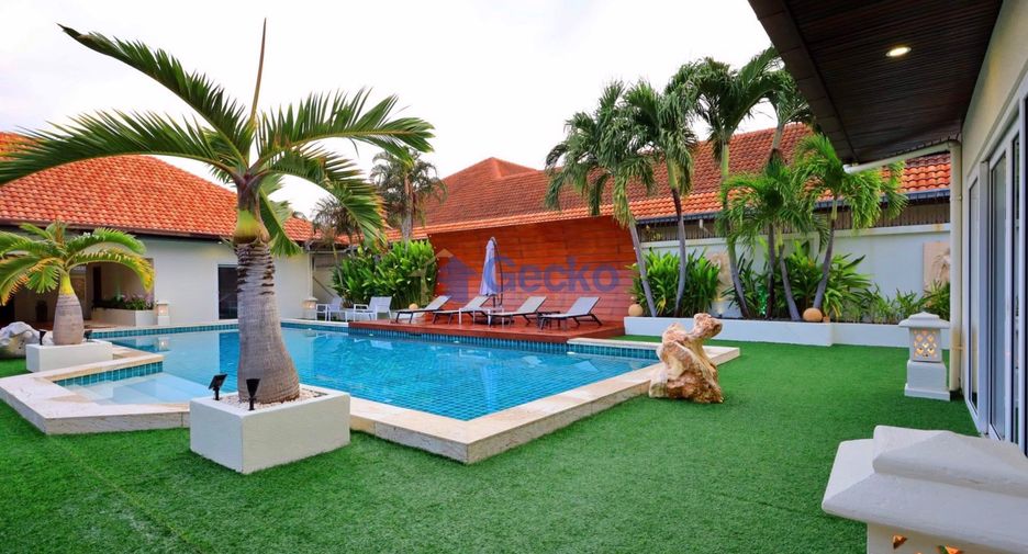 Casa en alquiler de 6 habitaciones en Jomtien, Pattaya