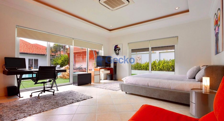 Casa en alquiler de 6 habitaciones en Jomtien, Pattaya