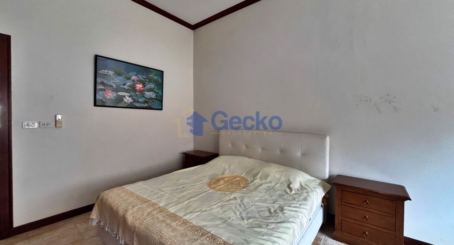 Haus zum Kauf mit 6 Zimmer in Bang Lamung, Chonburi