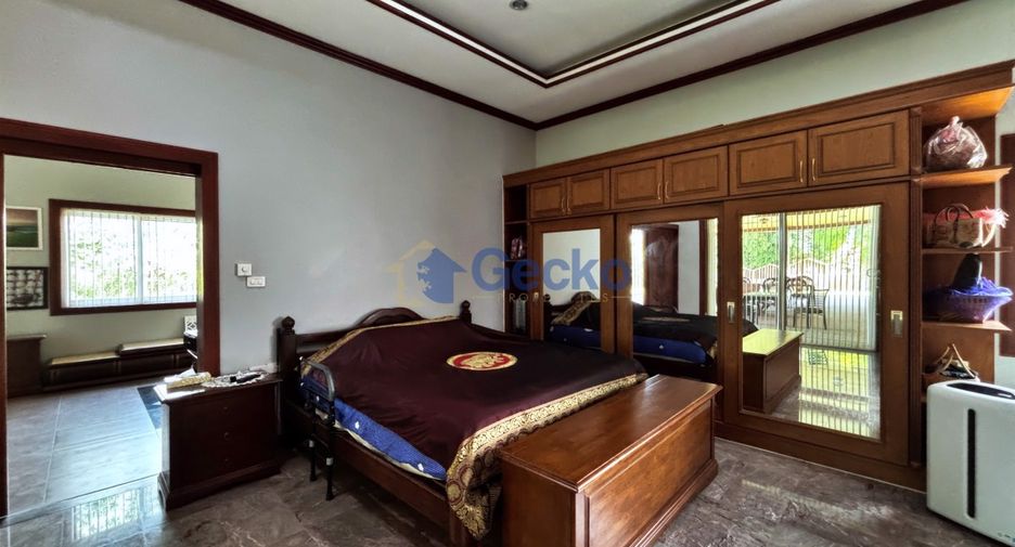 Haus zum Kauf mit 6 Zimmer in Bang Lamung, Chonburi