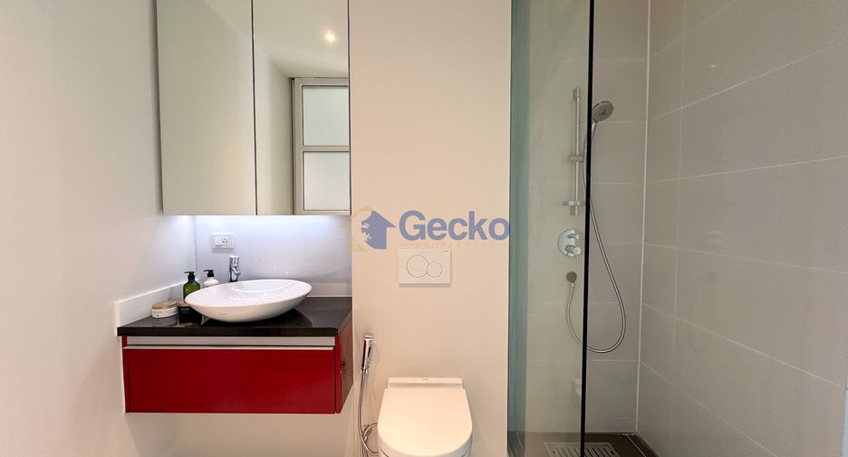 For rent and for sale 1 bed condo in Sattahip, Chonburi