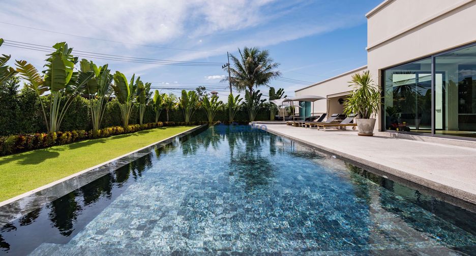Casa en alquiler y en venta de 4 habitaciones en East Pattaya, Pattaya