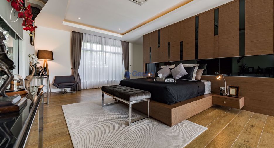 Casa en alquiler y en venta de 4 habitaciones en East Pattaya, Pattaya