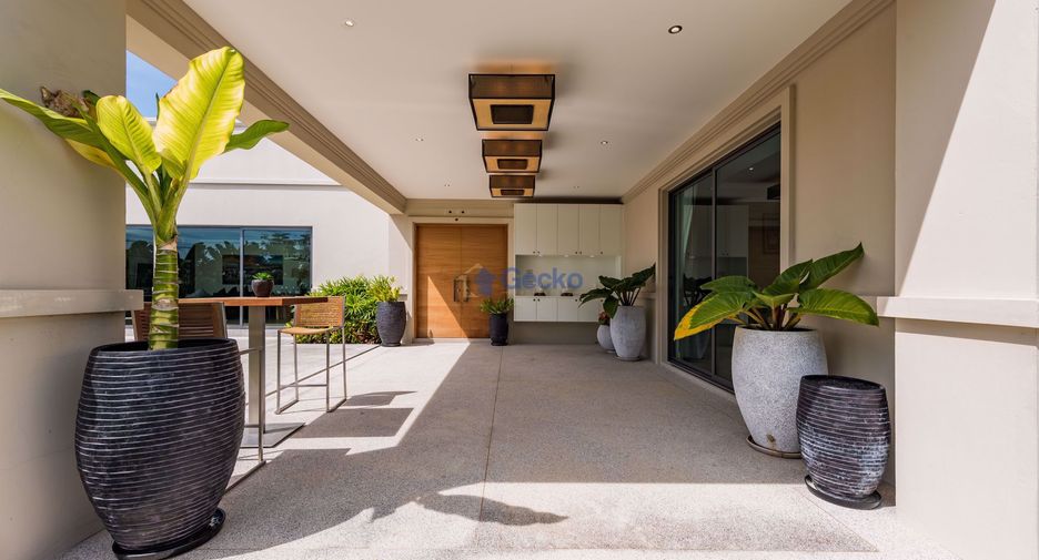 Casa en alquiler y en venta de 4 habitaciones en East Pattaya, Pattaya