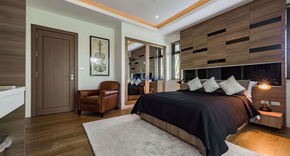 Casa en alquiler y en venta de 4 habitaciones en East Pattaya, Pattaya