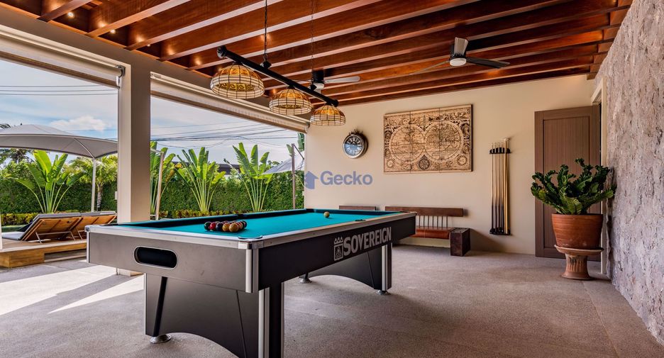 Casa en alquiler y en venta de 4 habitaciones en East Pattaya, Pattaya