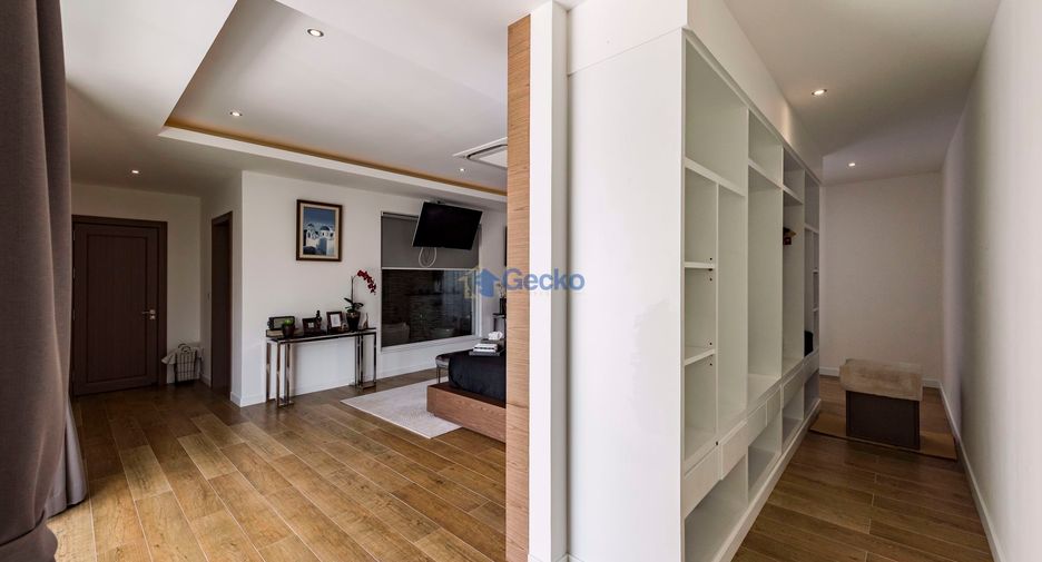 Casa en alquiler y en venta de 4 habitaciones en East Pattaya, Pattaya