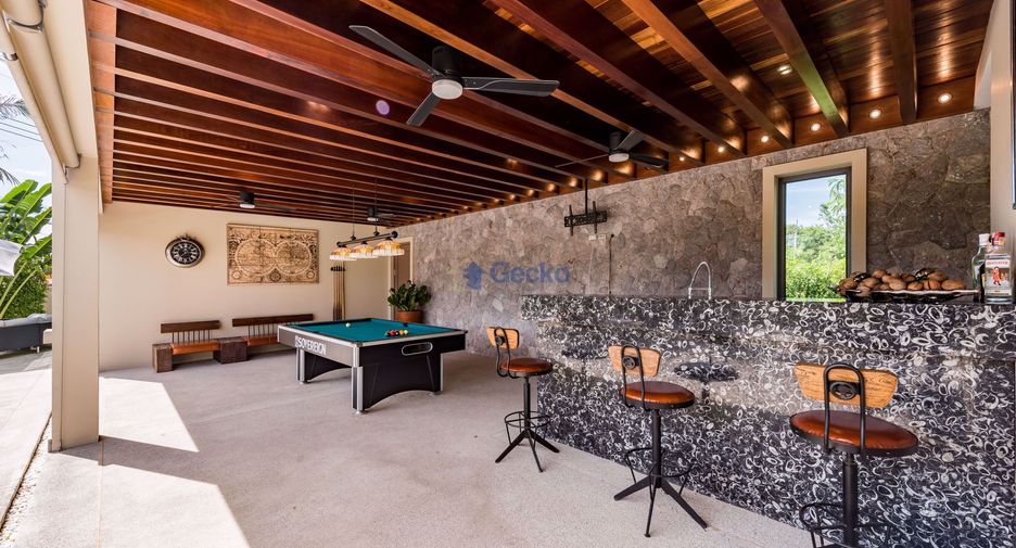 Casa en alquiler y en venta de 4 habitaciones en East Pattaya, Pattaya