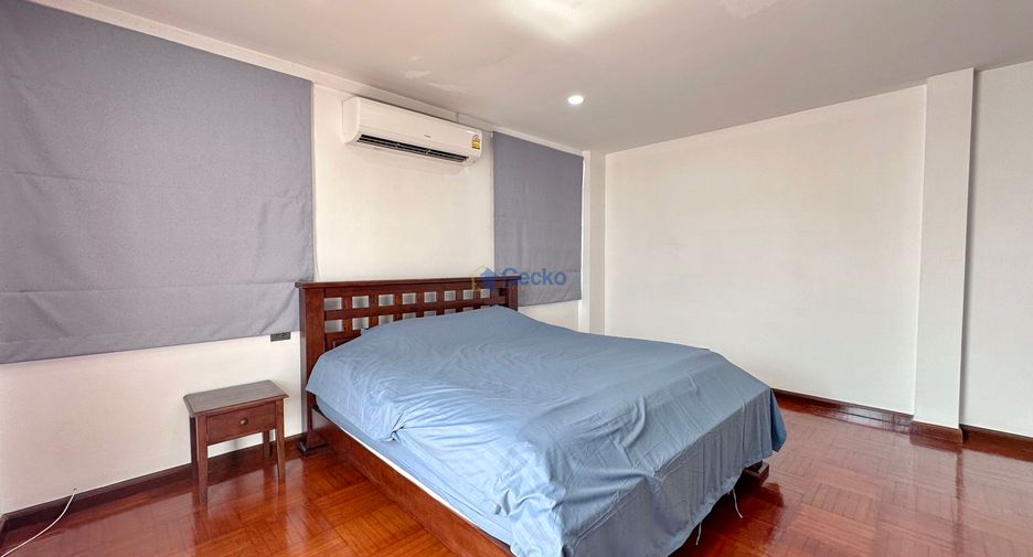 For rent and for sale 3 bedrooms house in Bang Lamung, Chonburi