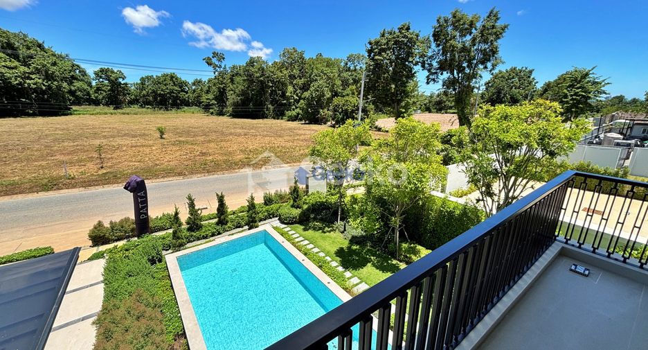 For sale 4 bedrooms house in Bang Lamung, Chonburi