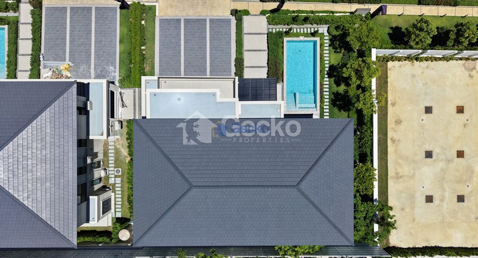 For sale 4 bedrooms house in Bang Lamung, Chonburi