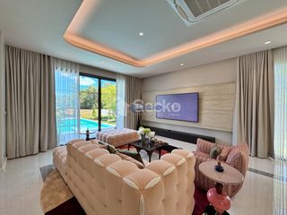 Casa en venta de 4 habitaciones en Bang Lamung, Chonburi