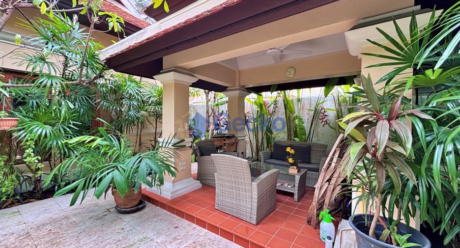 Haus zum Kauf mit 2 Zimmer in Sattahip, Chonburi