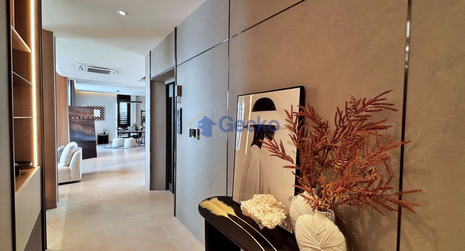 For sale 4 bedrooms house in East Pattaya, Pattaya