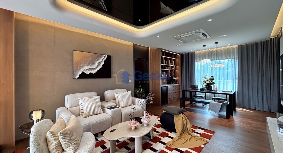 For sale 4 bedrooms house in East Pattaya, Pattaya