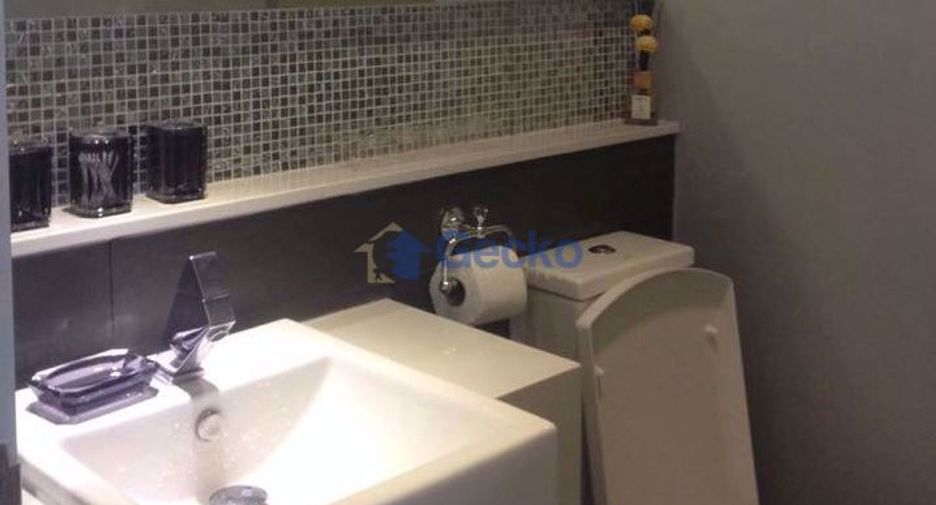 For sale 2 bedrooms condo in Jomtien, Pattaya