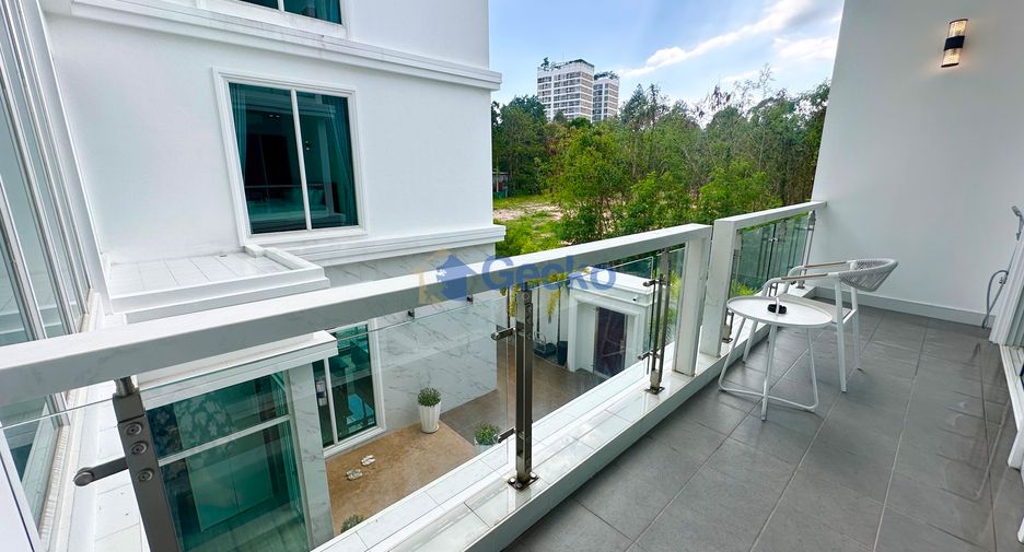 For rent 6 bedrooms house in South Pattaya, Pattaya