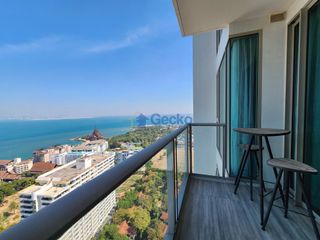 For sale 2 ベッドルーム condo in Bang Lamung, Chonburi