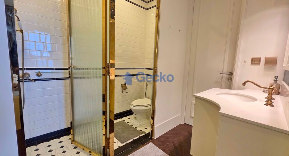 For rent 2 bedrooms condo in Sattahip, Chonburi