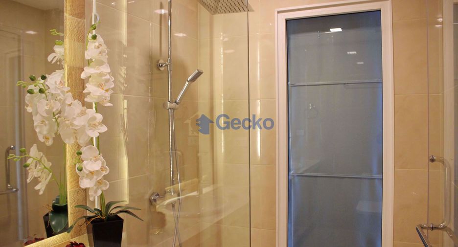 For rent and for sale 1 bed condo in Bang Lamung, Chonburi