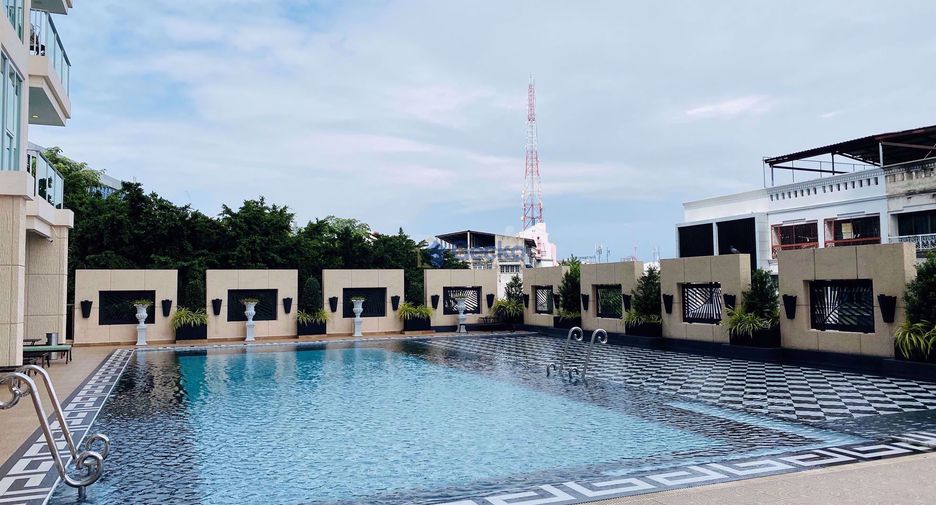 For sale 1 bed condo in Bang Lamung, Chonburi